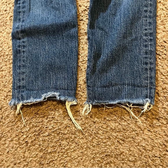 Levis Wedgie Fit Ankle Jean White Oak Cone Denim Raw Hem High Rise Button Fly 29 - Picture 5 of 11